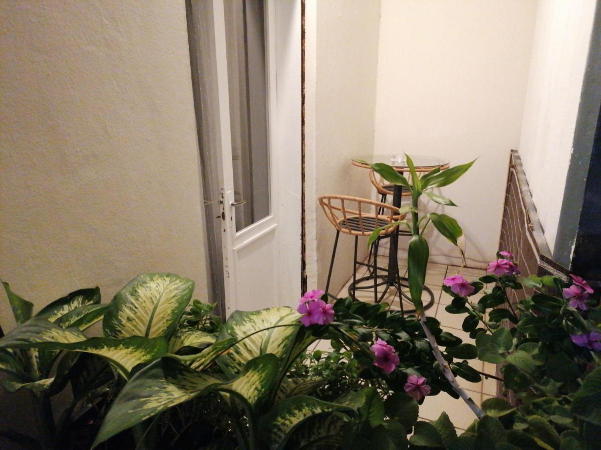 סן-פייר Jolie Chambre Climatisee Avec Balcon Chez L'Habitant מראה חיצוני תמונה